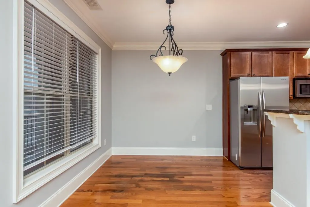 841 Perennial Drive, Sandy Springs, Georgia 30328, 3 Bedrooms Bedrooms, ,2 BathroomsBathrooms,Residential,Sold,841 Perennial Drive,6635337