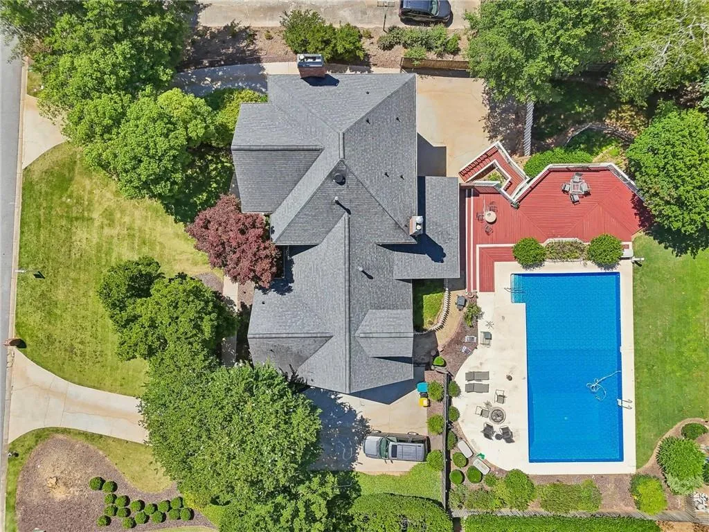 1540 Misty Oaks Drive, Atlanta, Georgia 30350, 5 Bedrooms Bedrooms, ,5 BathroomsBathrooms,Residential,Sold,1540 Misty Oaks Drive,7410745