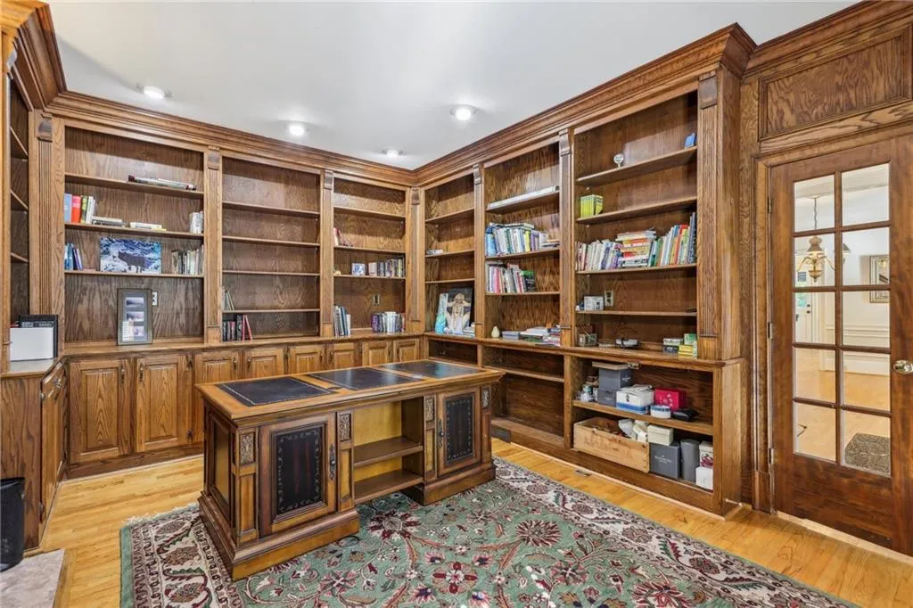 1540 Misty Oaks Drive, Atlanta, Georgia 30350, 5 Bedrooms Bedrooms, ,5 BathroomsBathrooms,Residential,Sold,1540 Misty Oaks Drive,7410745