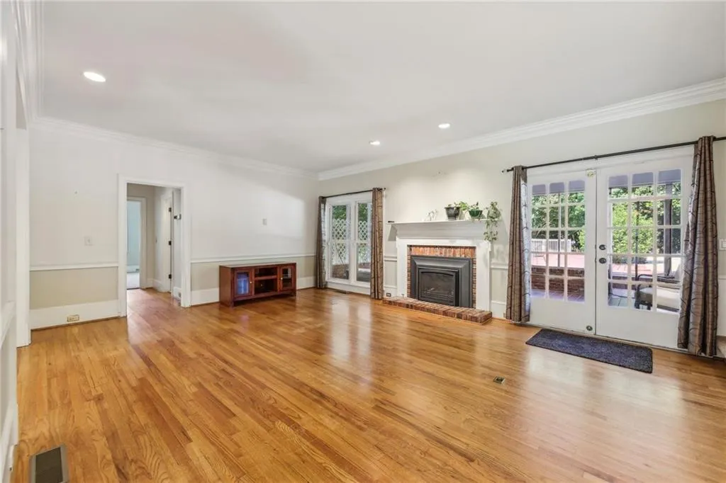 1540 Misty Oaks Drive, Atlanta, Georgia 30350, 5 Bedrooms Bedrooms, ,5 BathroomsBathrooms,Residential,Sold,1540 Misty Oaks Drive,7410745