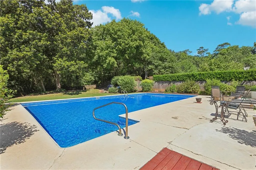 1540 Misty Oaks Drive, Atlanta, Georgia 30350, 5 Bedrooms Bedrooms, ,5 BathroomsBathrooms,Residential,Sold,1540 Misty Oaks Drive,7410745