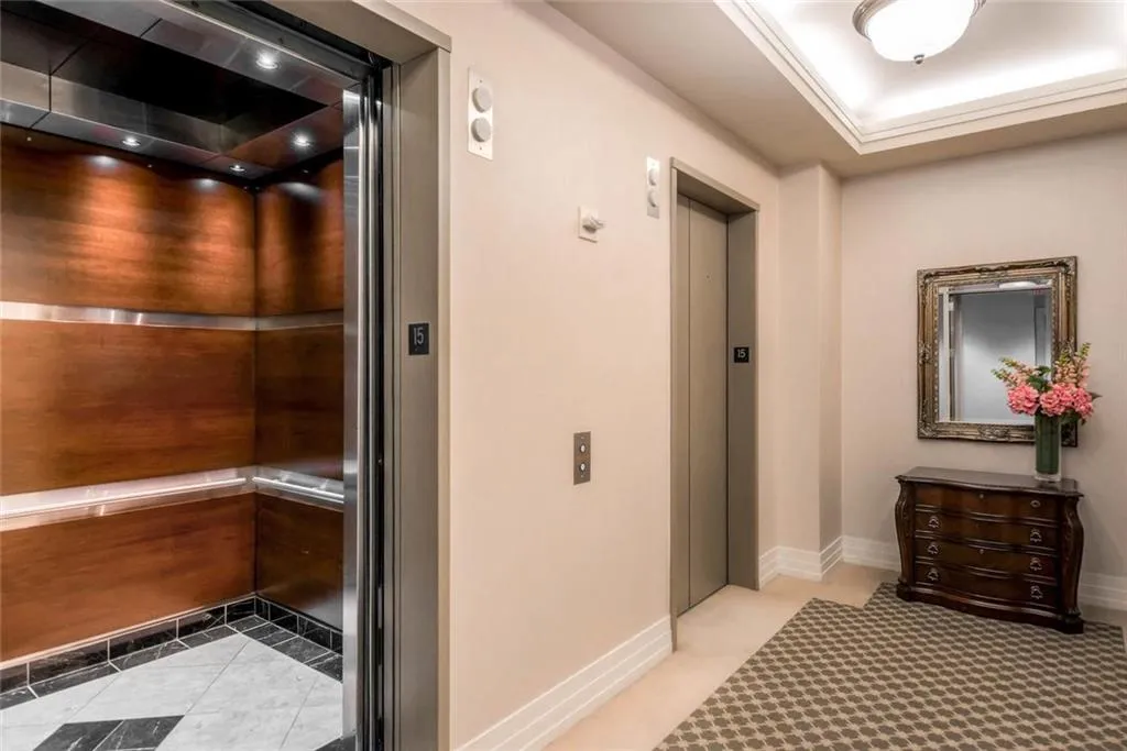 3040 Peachtree Road Nw Unit 1515, Atlanta, Georgia 30305, 1 Bedroom Bedrooms, ,1 BathroomBathrooms,Residential,Sold,3040 Peachtree Road Nw Unit 1515,5764154