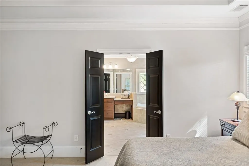 6307 Cotswold Lane, Sandy Springs, Georgia 30328, 5 Bedrooms Bedrooms, ,4 BathroomsBathrooms,Residential,Sold,6307 Cotswold Lane,7215442