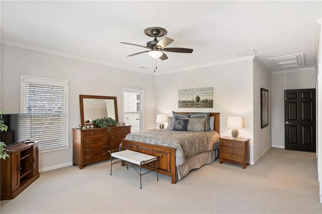 6307 Cotswold Lane, Sandy Springs, Georgia 30328, 5 Bedrooms Bedrooms, ,4 BathroomsBathrooms,Residential,Sold,6307 Cotswold Lane,7215442