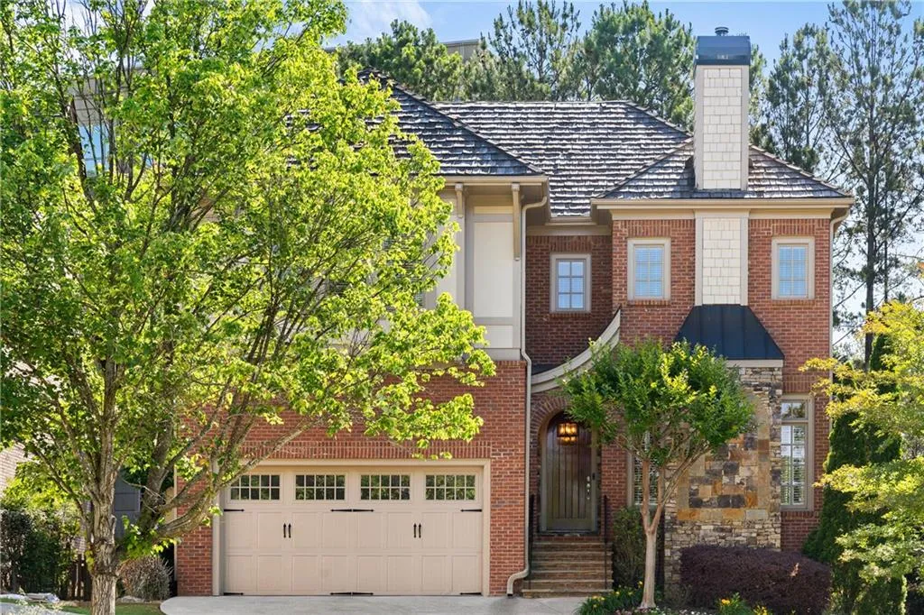 6307 Cotswold Lane, Sandy Springs, Georgia 30328, 5 Bedrooms Bedrooms, ,4 BathroomsBathrooms,Residential,Sold,6307 Cotswold Lane,7215442