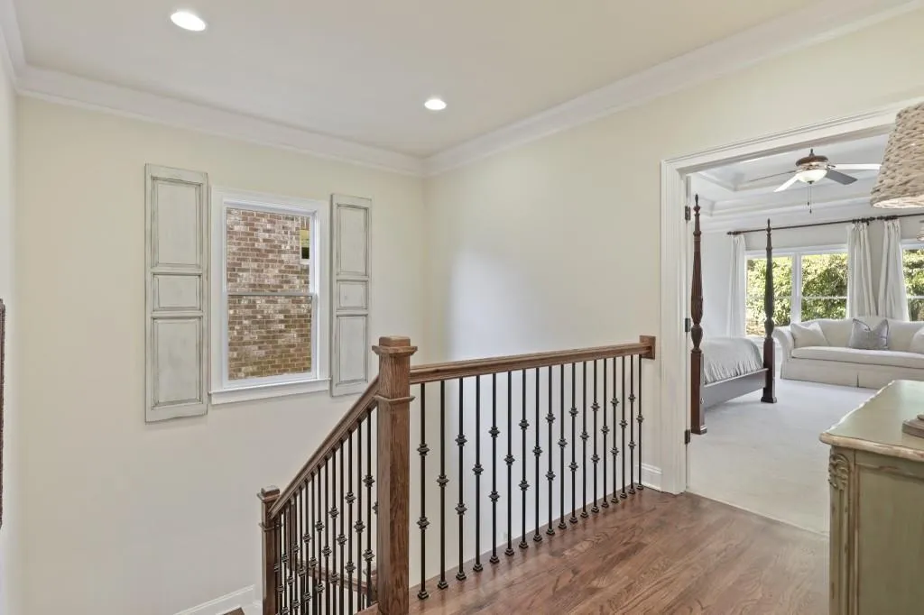 494 Glenmanor Court, Sandy Springs, Georgia 30328, 4 Bedrooms Bedrooms, ,3 BathroomsBathrooms,Residential,Sold,494 Glenmanor Court,6969089