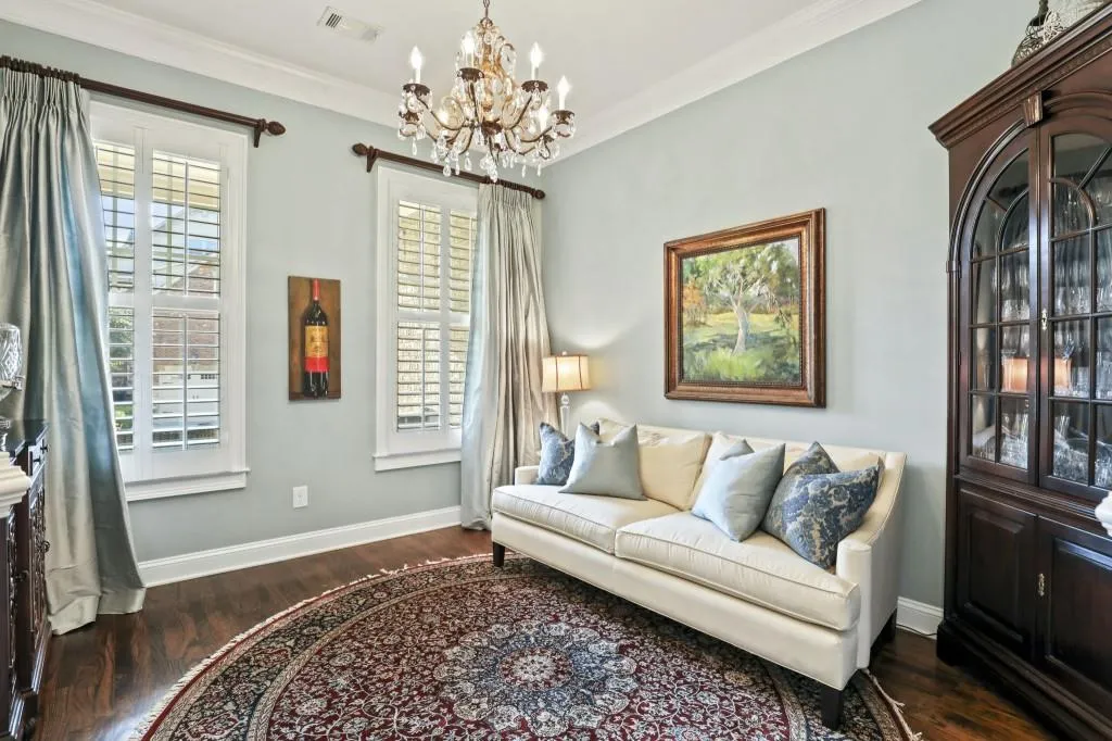 494 Glenmanor Court, Sandy Springs, Georgia 30328, 4 Bedrooms Bedrooms, ,3 BathroomsBathrooms,Residential,Sold,494 Glenmanor Court,6969089