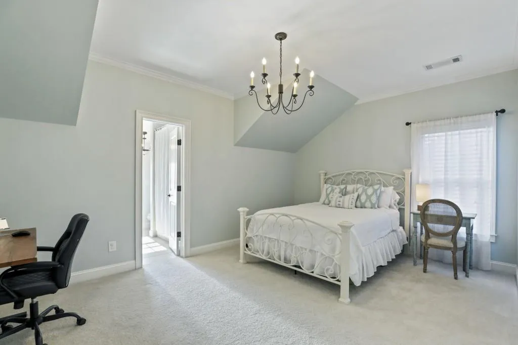 494 Glenmanor Court, Sandy Springs, Georgia 30328, 4 Bedrooms Bedrooms, ,3 BathroomsBathrooms,Residential,Sold,494 Glenmanor Court,6969089