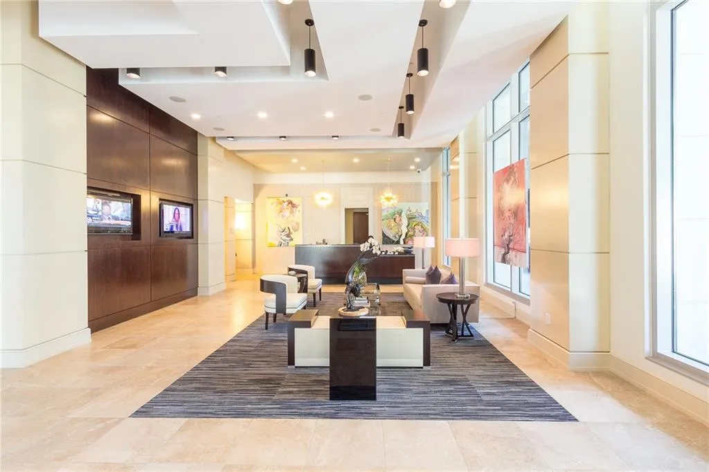 2795 Peachtree Road Ne Unit 1506, Atlanta, Georgia 30305, 3 Bedrooms Bedrooms, ,3 BathroomsBathrooms,Residential,Sold,2795 Peachtree Road Ne Unit 1506,5820239