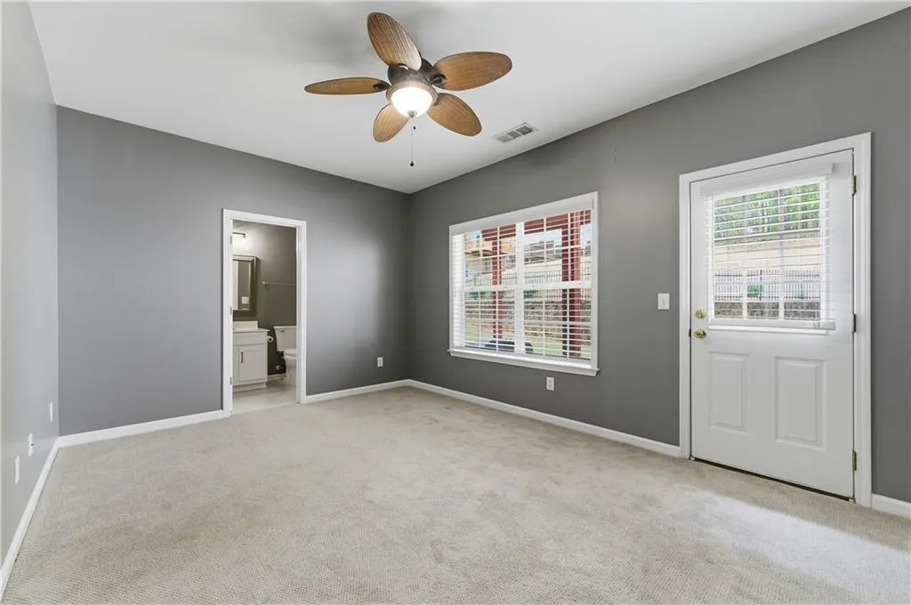 7856 Kiverton Place, Atlanta, Georgia 30350, 3 Bedrooms Bedrooms, ,3 BathroomsBathrooms,Residential,For Sale,7856 Kiverton Place,7749367