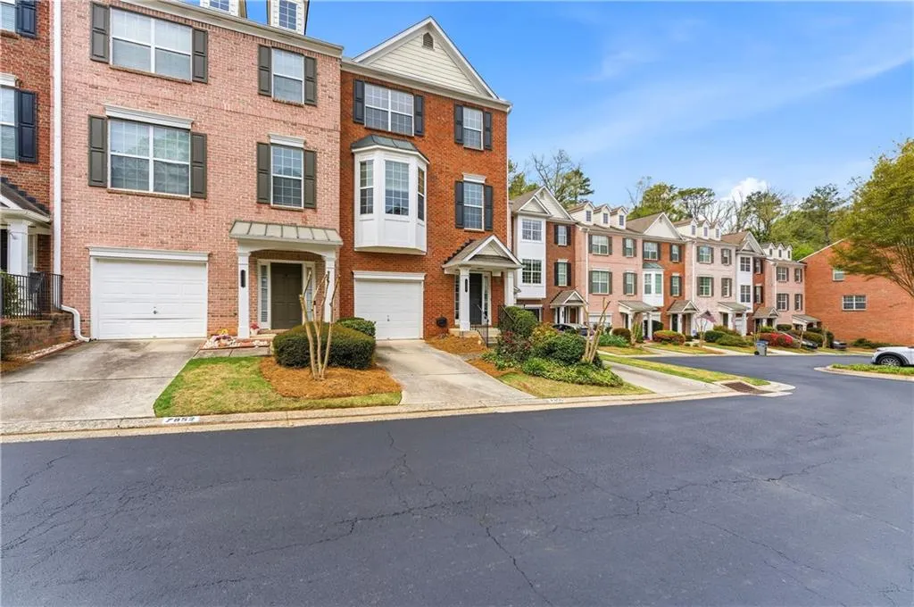 7856 Kiverton Place, Atlanta, Georgia 30350, 3 Bedrooms Bedrooms, ,3 BathroomsBathrooms,Residential,For Sale,7856 Kiverton Place,7749367