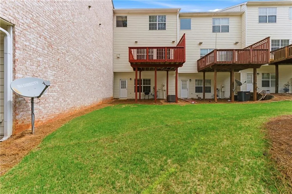 7856 Kiverton Place, Atlanta, Georgia 30350, 3 Bedrooms Bedrooms, ,3 BathroomsBathrooms,Residential,For Sale,7856 Kiverton Place,7749367