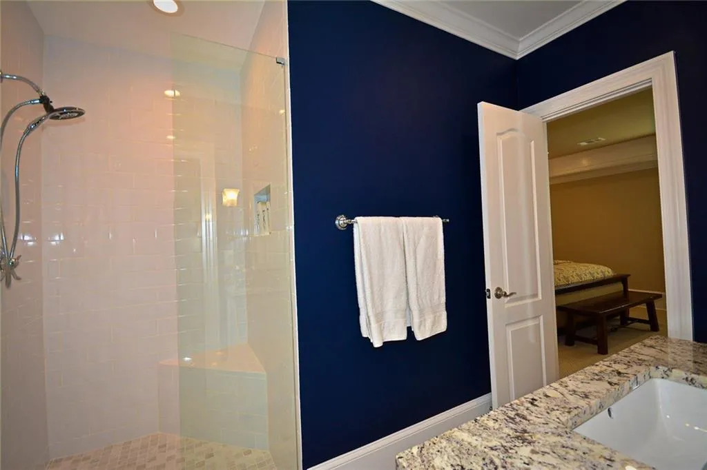 6308 Mount Vernon Oaks Drive, Atlanta, Georgia 30328, 5 Bedrooms Bedrooms, ,4 BathroomsBathrooms,Residential,Sold,6308 Mount Vernon Oaks Drive,5884809