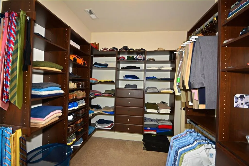 6308 Mount Vernon Oaks Drive, Atlanta, Georgia 30328, 5 Bedrooms Bedrooms, ,4 BathroomsBathrooms,Residential,Sold,6308 Mount Vernon Oaks Drive,5884809