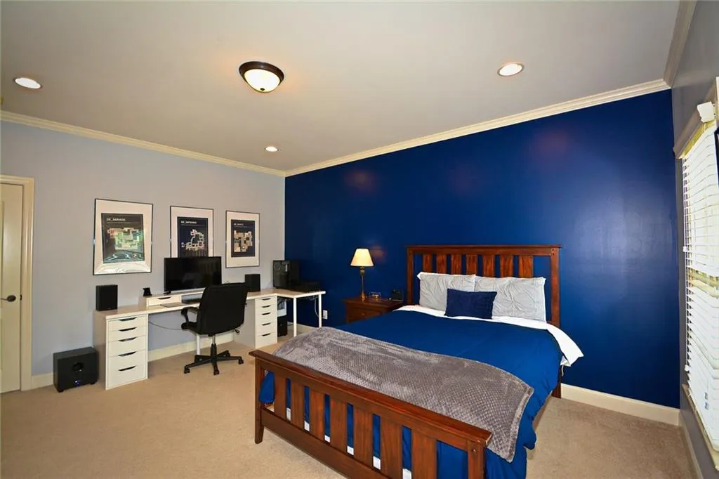 6308 Mount Vernon Oaks Drive, Atlanta, Georgia 30328, 5 Bedrooms Bedrooms, ,4 BathroomsBathrooms,Residential,Sold,6308 Mount Vernon Oaks Drive,5884809