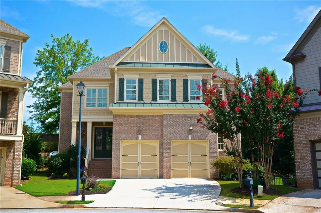 6308 Mount Vernon Oaks Drive, Atlanta, Georgia 30328, 5 Bedrooms Bedrooms, ,4 BathroomsBathrooms,Residential,Sold,6308 Mount Vernon Oaks Drive,5884809