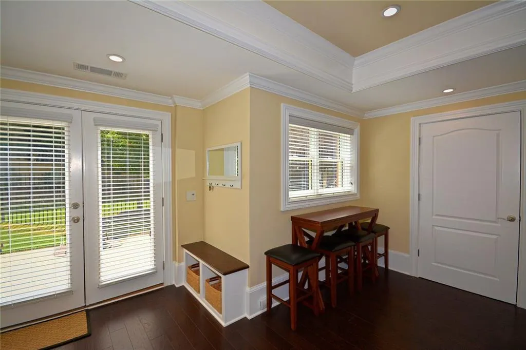 6308 Mount Vernon Oaks Drive, Atlanta, Georgia 30328, 5 Bedrooms Bedrooms, ,4 BathroomsBathrooms,Residential,Sold,6308 Mount Vernon Oaks Drive,5884809
