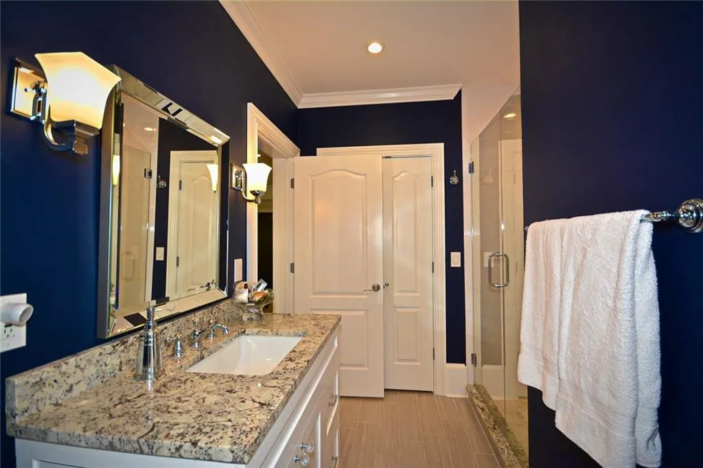 6308 Mount Vernon Oaks Drive, Atlanta, Georgia 30328, 5 Bedrooms Bedrooms, ,4 BathroomsBathrooms,Residential,Sold,6308 Mount Vernon Oaks Drive,5884809