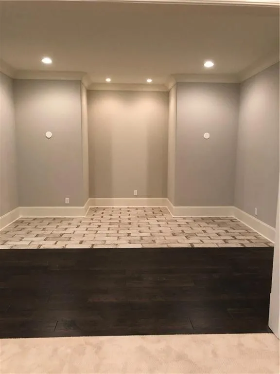 5340 Old Burdette Lane, Atlanta, Georgia 30327, 6 Bedrooms Bedrooms, ,7 BathroomsBathrooms,Residential,Sold,5340 Old Burdette Lane,5821937