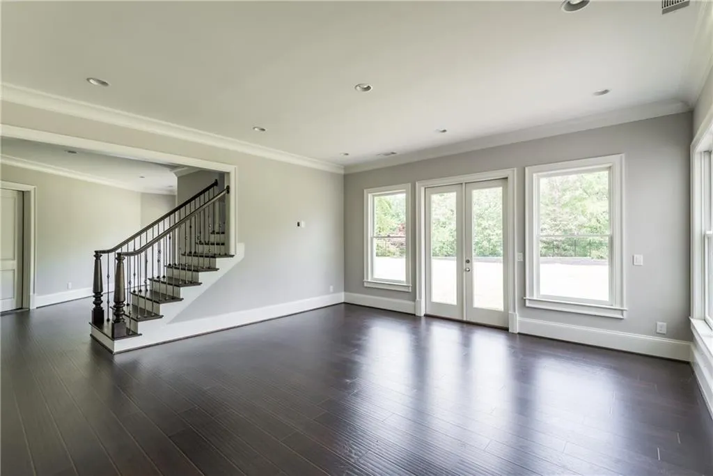 5340 Old Burdette Lane, Atlanta, Georgia 30327, 6 Bedrooms Bedrooms, ,7 BathroomsBathrooms,Residential,Sold,5340 Old Burdette Lane,5821937