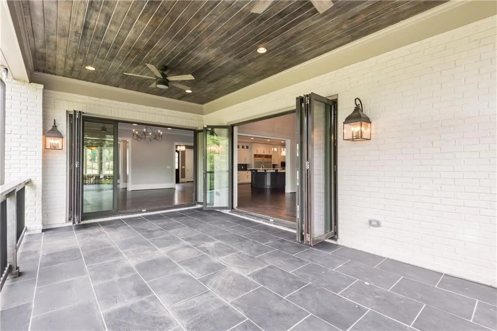 5340 Old Burdette Lane, Atlanta, Georgia 30327, 6 Bedrooms Bedrooms, ,7 BathroomsBathrooms,Residential,Sold,5340 Old Burdette Lane,5821937