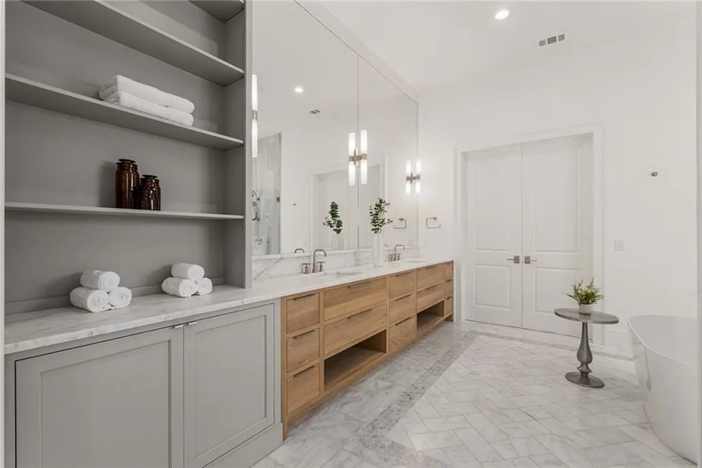 98 Johnson Ferry Road Nw, Sandy Springs, Georgia 30328, 8 Bedrooms Bedrooms, ,6 BathroomsBathrooms,Residential,Sold,98 Johnson Ferry Road Nw,7379025