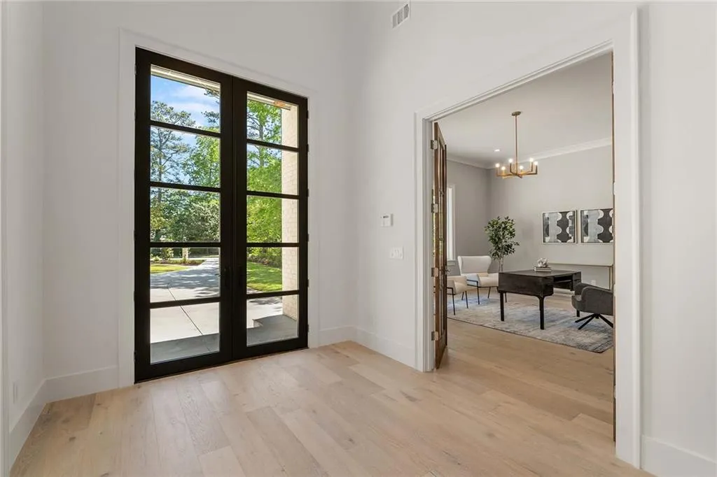 98 Johnson Ferry Road Nw, Sandy Springs, Georgia 30328, 8 Bedrooms Bedrooms, ,6 BathroomsBathrooms,Residential,Sold,98 Johnson Ferry Road Nw,7379025