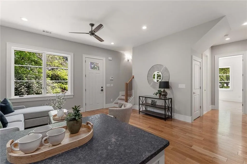 98 Johnson Ferry Road Nw, Sandy Springs, Georgia 30328, 8 Bedrooms Bedrooms, ,6 BathroomsBathrooms,Residential,Sold,98 Johnson Ferry Road Nw,7379025