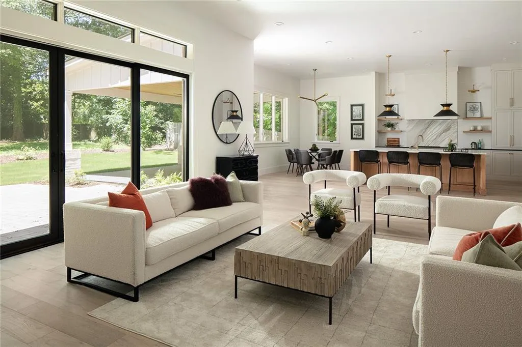 98 Johnson Ferry Road Nw, Sandy Springs, Georgia 30328, 8 Bedrooms Bedrooms, ,6 BathroomsBathrooms,Residential,Sold,98 Johnson Ferry Road Nw,7379025