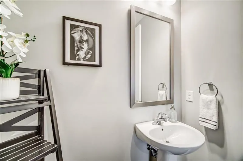 6448 Canopy Drive, Sandy Springs, Georgia 30328, 1 Bedroom Bedrooms, ,1 BathroomBathrooms,Residential,Sold,6448 Canopy Drive,6872690