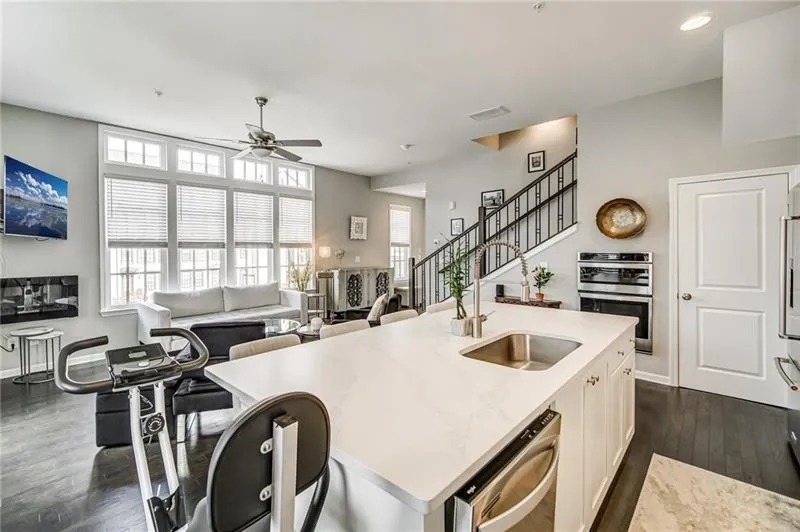 6448 Canopy Drive, Sandy Springs, Georgia 30328, 1 Bedroom Bedrooms, ,1 BathroomBathrooms,Residential,Sold,6448 Canopy Drive,6872690