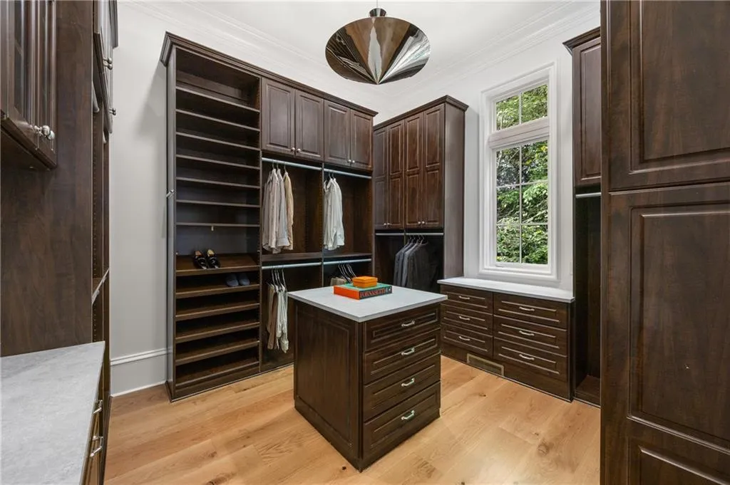 4560 Harris Trail, Atlanta, Georgia 30327, 9 Bedrooms Bedrooms, ,9 BathroomsBathrooms,Residential,For Sale,4560 Harris Trail,7583042