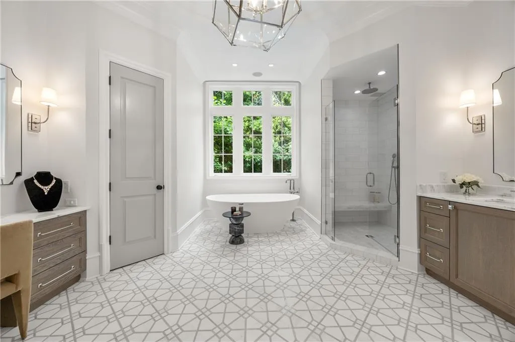 4560 Harris Trail, Atlanta, Georgia 30327, 9 Bedrooms Bedrooms, ,9 BathroomsBathrooms,Residential,For Sale,4560 Harris Trail,7583042