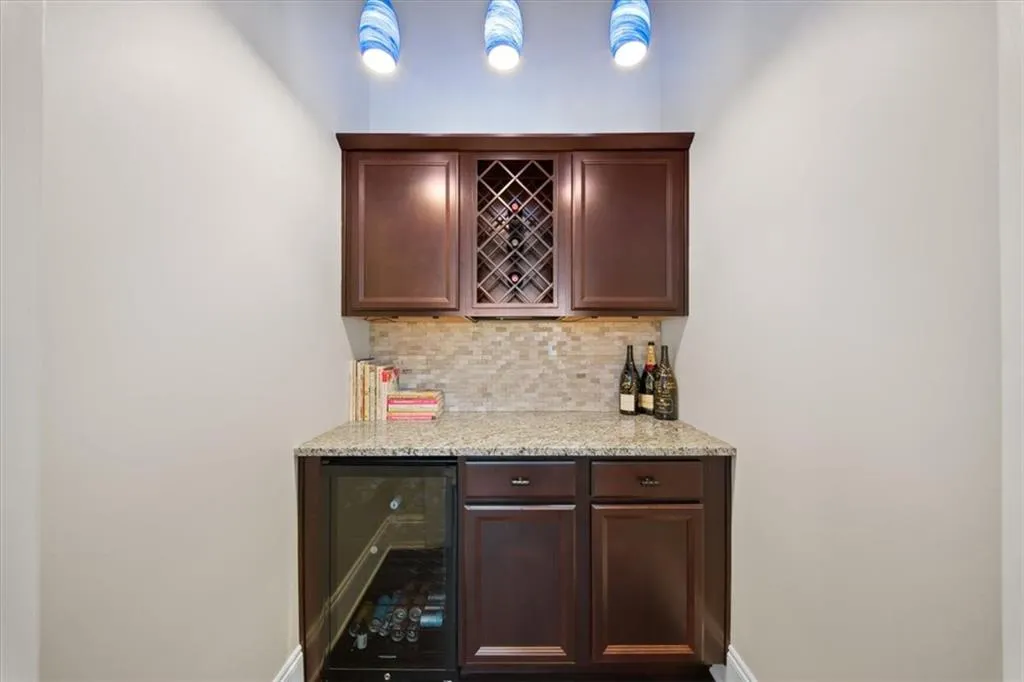 3624 Brookleigh Lane Ne, Atlanta, Georgia 30319, 3 Bedrooms Bedrooms, ,3 BathroomsBathrooms,Residential,For Sale,3624 Brookleigh Lane Ne,7637999