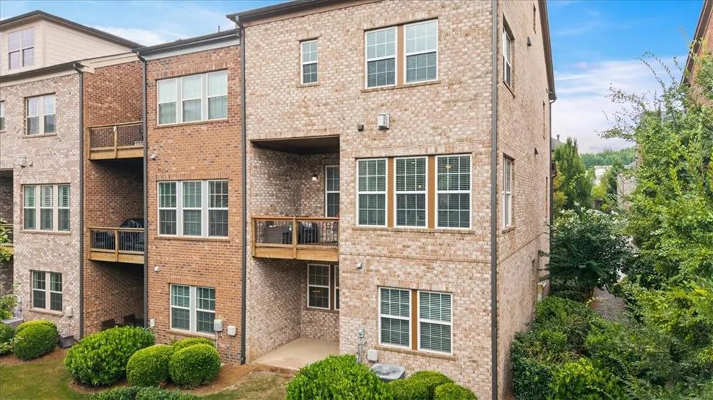 3624 Brookleigh Lane Ne, Atlanta, Georgia 30319, 3 Bedrooms Bedrooms, ,3 BathroomsBathrooms,Residential,For Sale,3624 Brookleigh Lane Ne,7637999