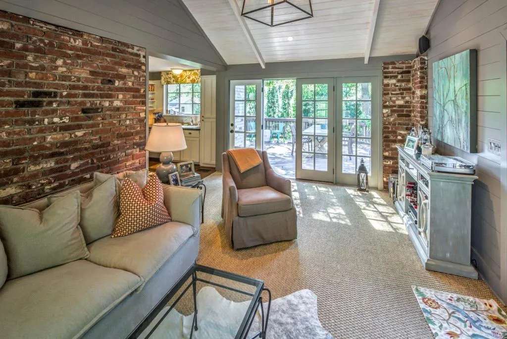 465 Pine Forest Road, Sandy Springs, Georgia 30342, 3 Bedrooms Bedrooms, ,2 BathroomsBathrooms,Residential,Sold,465 Pine Forest Road,5605576