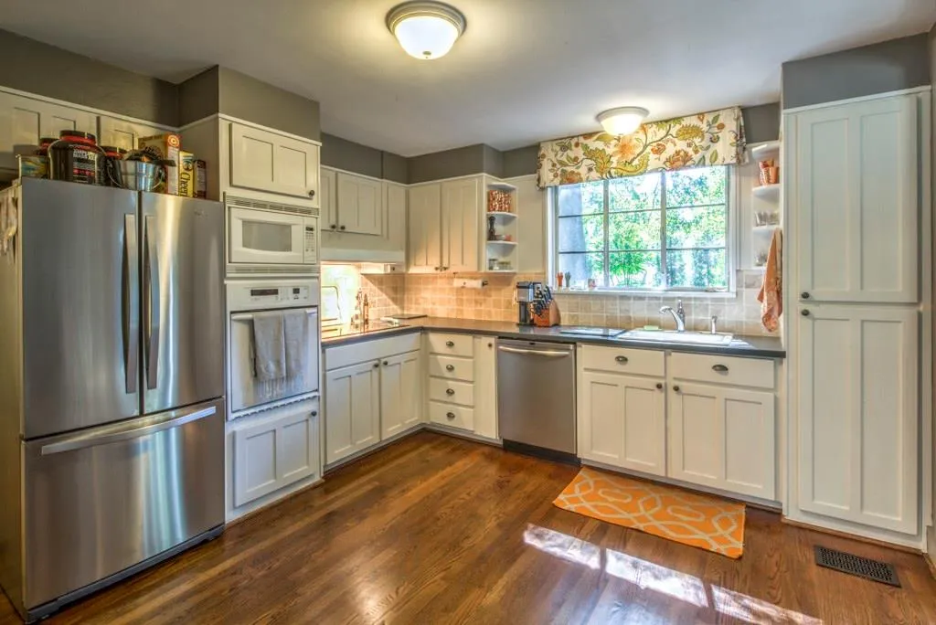 465 Pine Forest Road, Sandy Springs, Georgia 30342, 3 Bedrooms Bedrooms, ,2 BathroomsBathrooms,Residential,Sold,465 Pine Forest Road,5605576