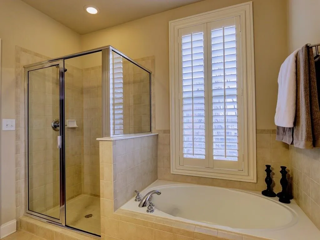 197 Le Gran Court Unit 40, Atlanta, Georgia 30328, 2 Bedrooms Bedrooms, ,2 BathroomsBathrooms,Residential,Sold,197 Le Gran Court Unit 40,5637454