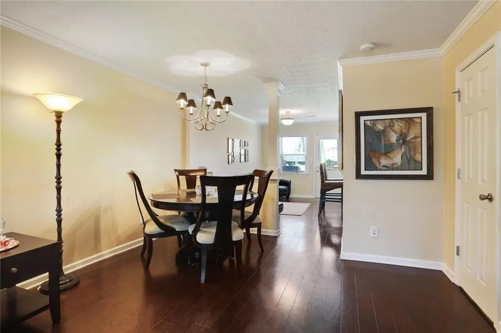 145 N River Drive Unit D, Sandy Springs, Georgia 30350, 2 Bedrooms Bedrooms, ,2 BathroomsBathrooms,Residential,Sold,145 N River Drive Unit D,6530792