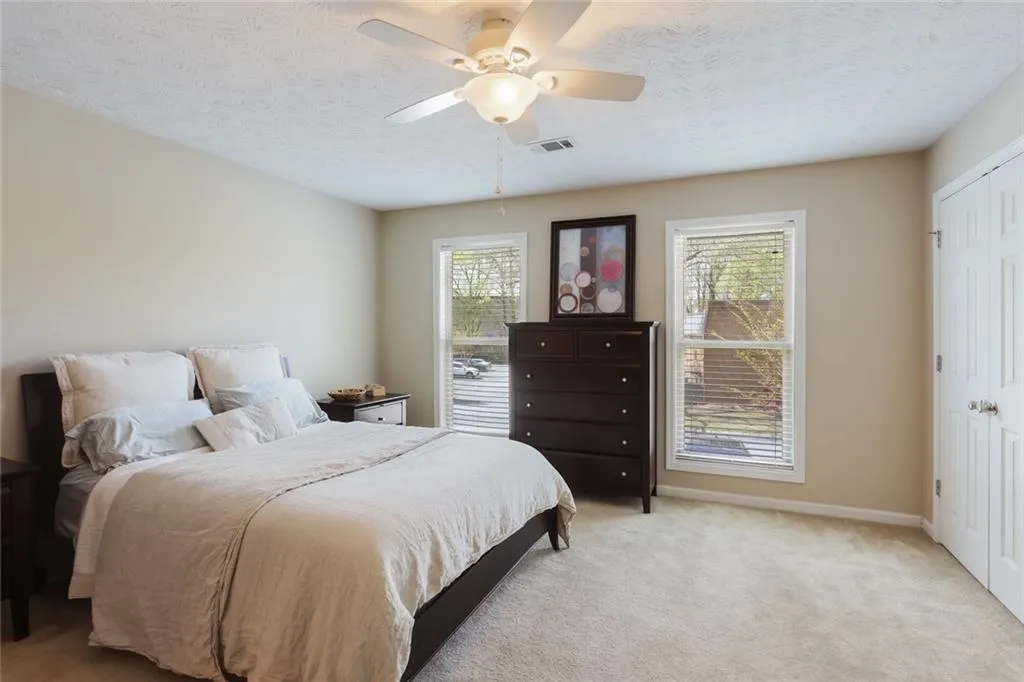 145 N River Drive Unit D, Sandy Springs, Georgia 30350, 2 Bedrooms Bedrooms, ,2 BathroomsBathrooms,Residential,Sold,145 N River Drive Unit D,6530792