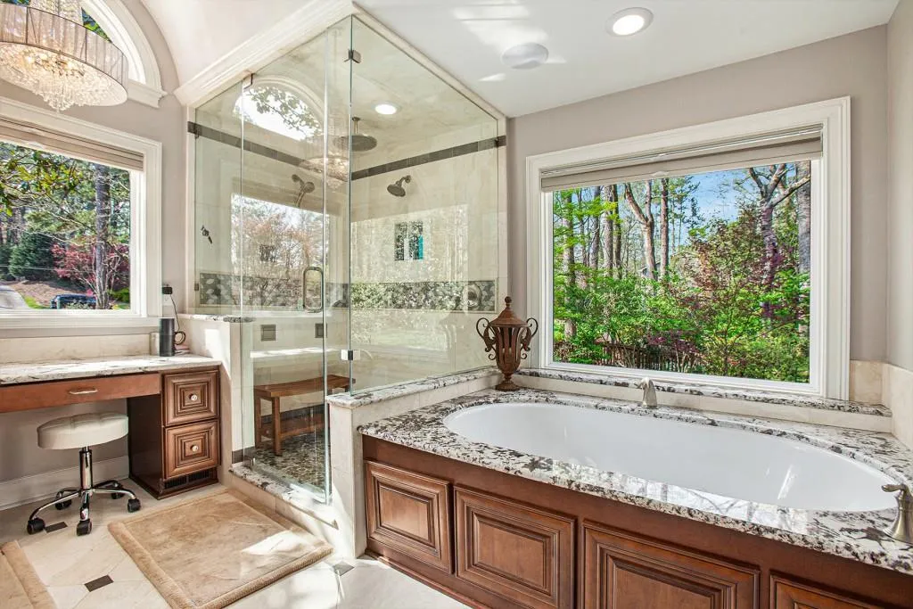 7265 Hunters Branch Drive, Sandy Springs, Georgia 30328, 3 Bedrooms Bedrooms, ,2 BathroomsBathrooms,Residential,Sold,7265 Hunters Branch Drive,7357201