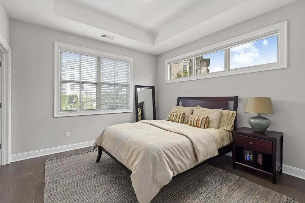 4202 Deming Circle, Atlanta, Georgia 30342, 3 Bedrooms Bedrooms, ,3 BathroomsBathrooms,Residential,Sold,4202 Deming Circle,6922904