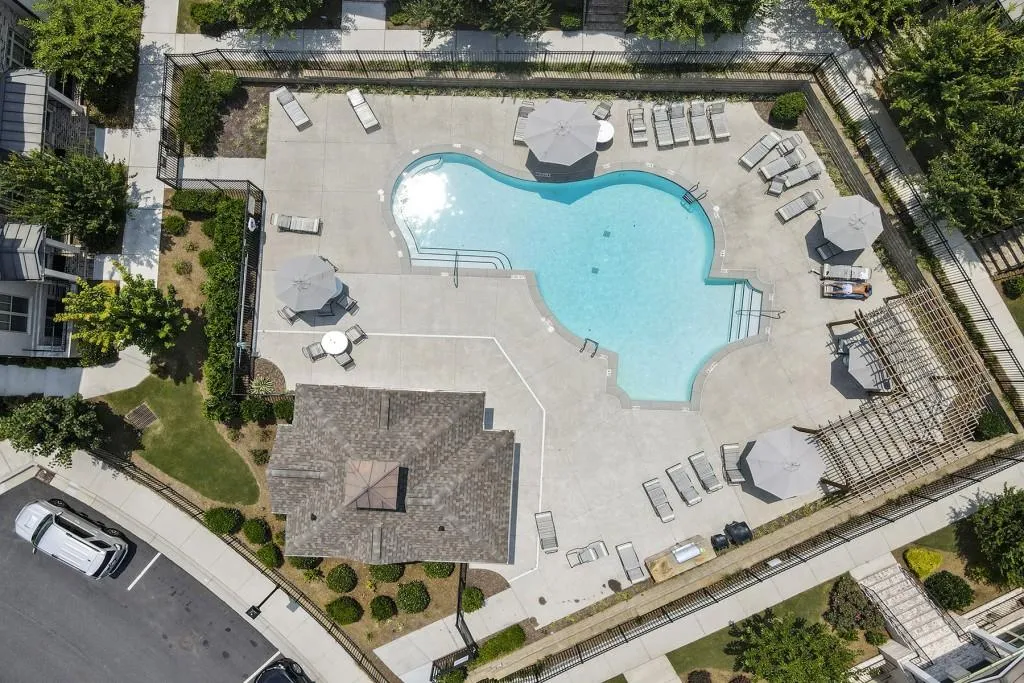 4202 Deming Circle, Atlanta, Georgia 30342, 3 Bedrooms Bedrooms, ,3 BathroomsBathrooms,Residential,Sold,4202 Deming Circle,6922904