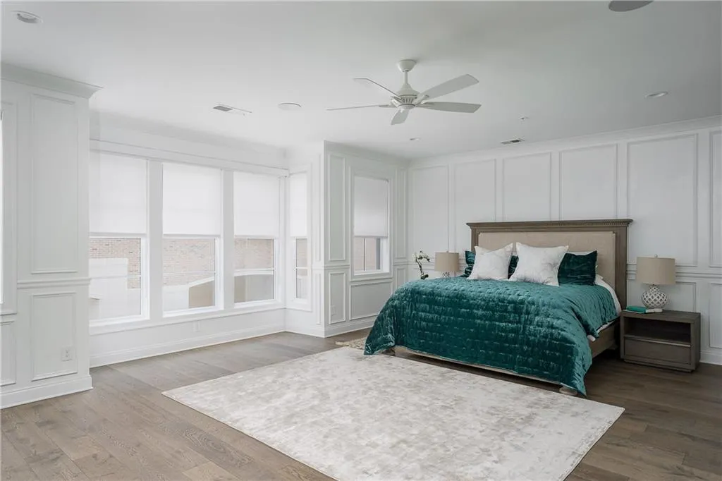 4534 Collins Avenue, Sandy Springs, Georgia 30342, 4 Bedrooms Bedrooms, ,4 BathroomsBathrooms,Residential,Sold,4534 Collins Avenue,6833802