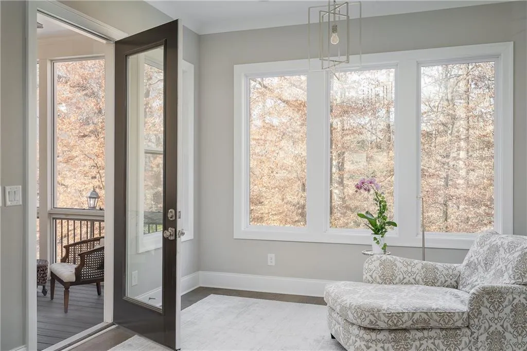 4534 Collins Avenue, Sandy Springs, Georgia 30342, 4 Bedrooms Bedrooms, ,4 BathroomsBathrooms,Residential,Sold,4534 Collins Avenue,6833802