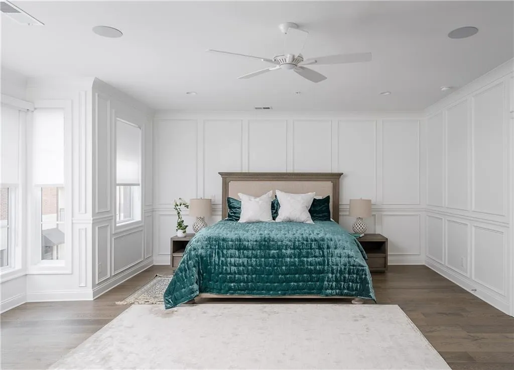 4534 Collins Avenue, Sandy Springs, Georgia 30342, 4 Bedrooms Bedrooms, ,4 BathroomsBathrooms,Residential,Sold,4534 Collins Avenue,6833802