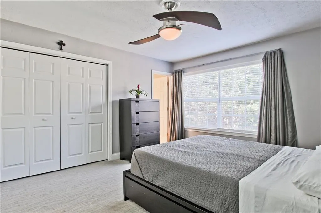 6980 Roswell Road Unit N1, Atlanta, Georgia 30328, 3 Bedrooms Bedrooms, ,2 BathroomsBathrooms,Residential,Sold,6980 Roswell Road Unit N1,6116297