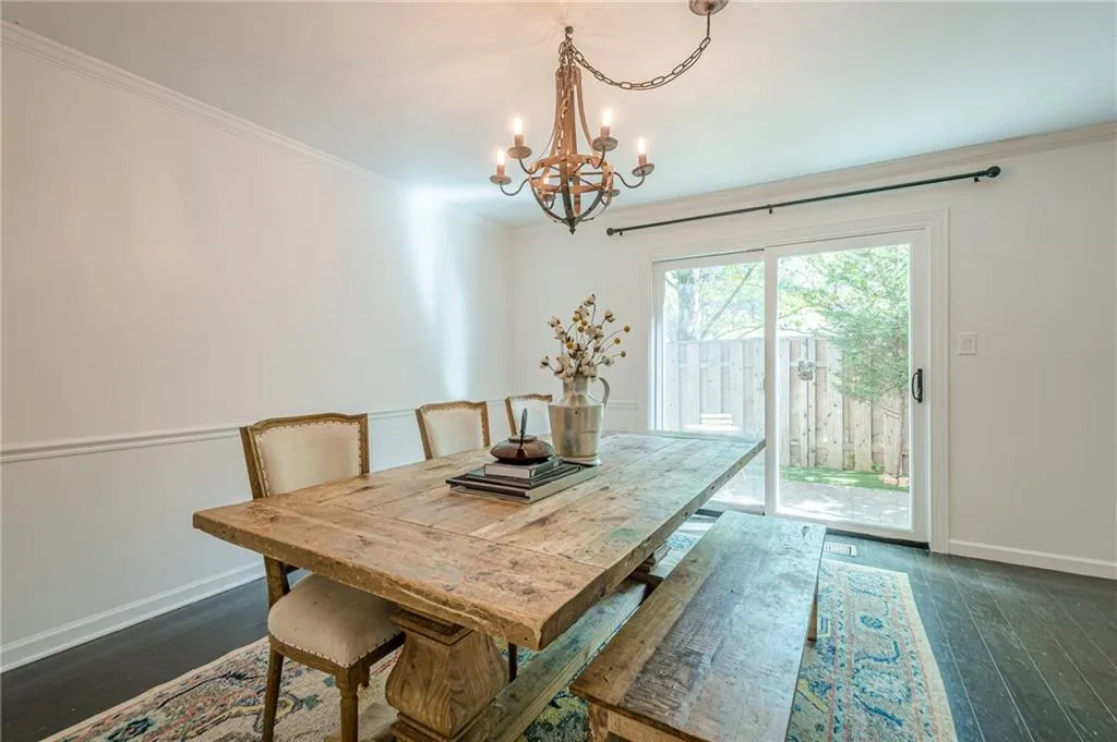 249 The South Chace Ne, Atlanta, Georgia 30328, 3 Bedrooms Bedrooms, ,3 BathroomsBathrooms,Residential,Sold,249 The South Chace Ne,7546693