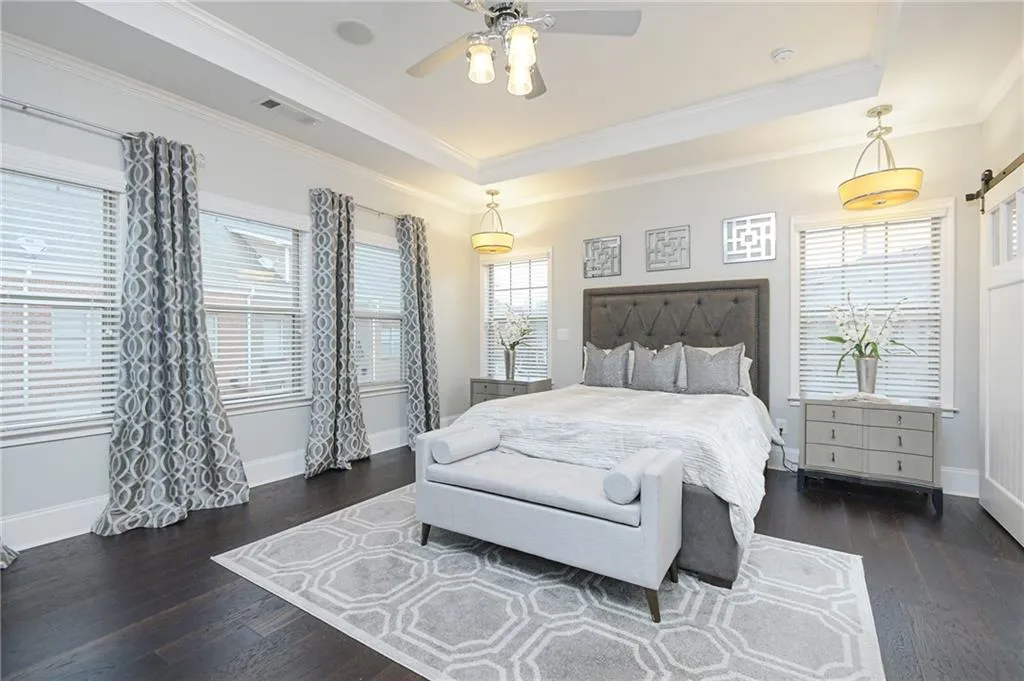 231 Alderwood Point, Sandy Springs, Georgia 30328, 3 Bedrooms Bedrooms, ,3 BathroomsBathrooms,Residential,Sold,231 Alderwood Point,7006400