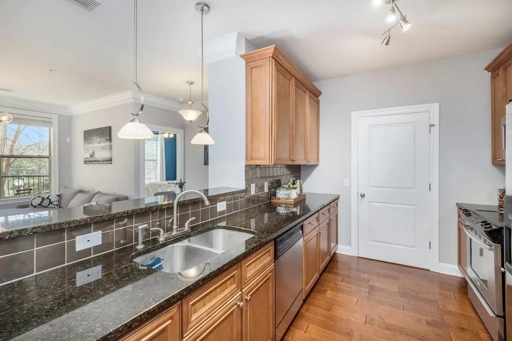 901 Abernathy Road Unit 3100, Atlanta, Georgia 30328, 2 Bedrooms Bedrooms, ,2 BathroomsBathrooms,Residential,Sold,901 Abernathy Road Unit 3100,6846141